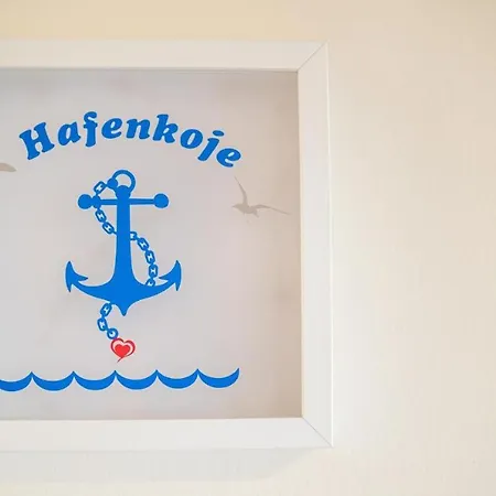 Holiday home Hafenkoje Vareler Hafen Varel